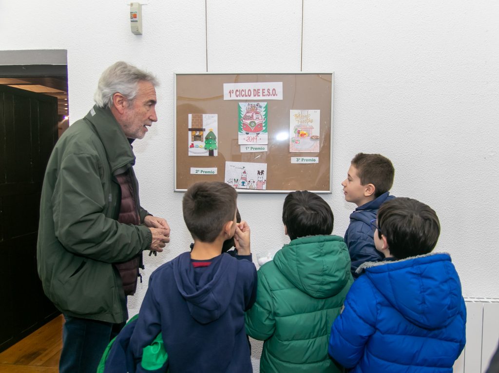 Exposición con los trabajos ganadores del concurso de postales de 2019