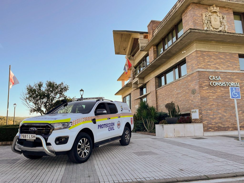 Nuevo vehículo pick up de Protección Civil