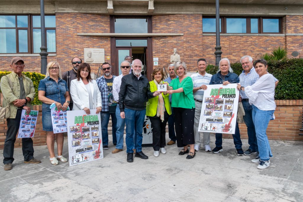 La alcaldesa y colaboradores en el proyecto ‘Así suena Polanco’ en la presentación del disco