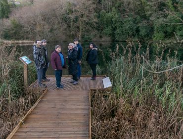 La alcaldesa concejales y técnicos visitando las zonas del Pozo Tremeo donde se actuará este año