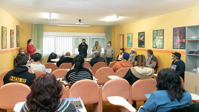 La alcaldesa y el concejal de Empleo en la recepción a los nuevos trabajadores de Corporaciones Locales