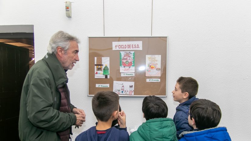 Exposición con los trabajos ganadores del concurso de postales de 2019