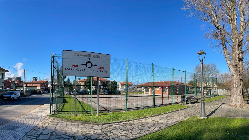 Pista deportiva anexa al centro de salud de Polanco que se ofrece para ampliar las instalaciones sanitarias