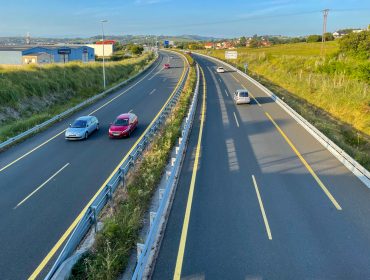 Circulación en la autovía A-67 a su paso por el municipio de Polanco