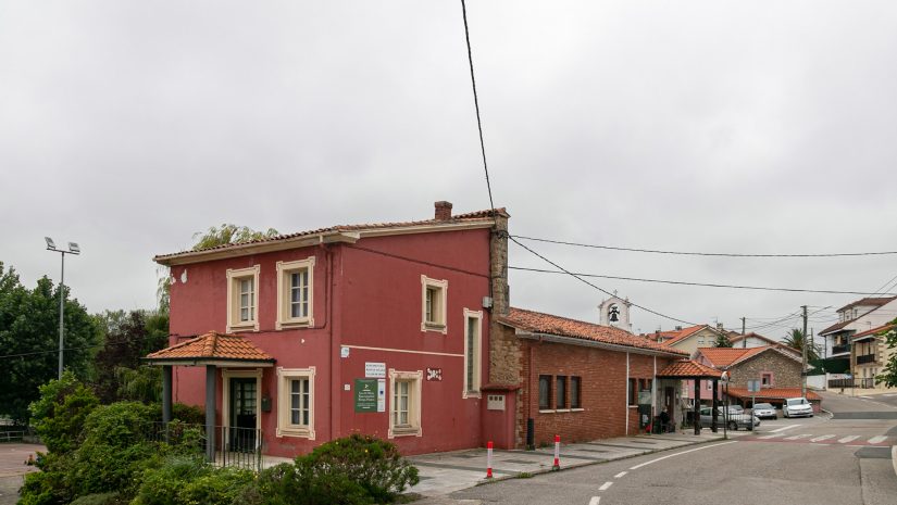 Sede de la Mancomunidad en la localidad de Mar, un edificio propiedad del Ayuntamiento de Polanco