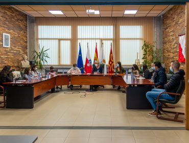 Pleno del Consejo de la Infancia y la Adolescencia, con asistencia de la alcaldesa y varios concejales