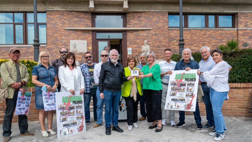 La alcaldesa y colaboradores en el proyecto ‘Así suena Polanco’ en la presentación del disco