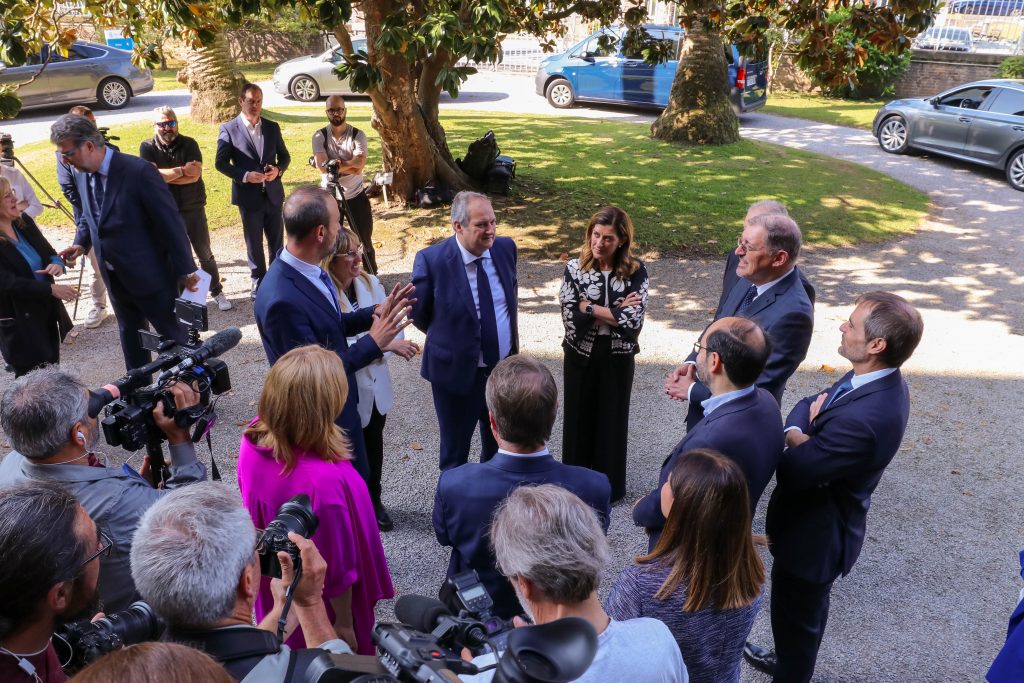 Visita Solvay ministro Industria Jordi Hereu Junio 2024