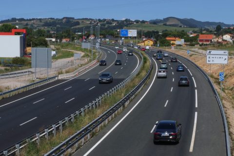 La autovía A-67 y el acceso al municipio de Polanco