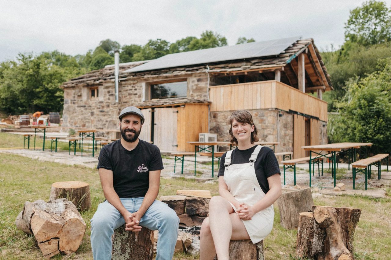 Sarah Hart y Aitor Lobato, de La Lleldería