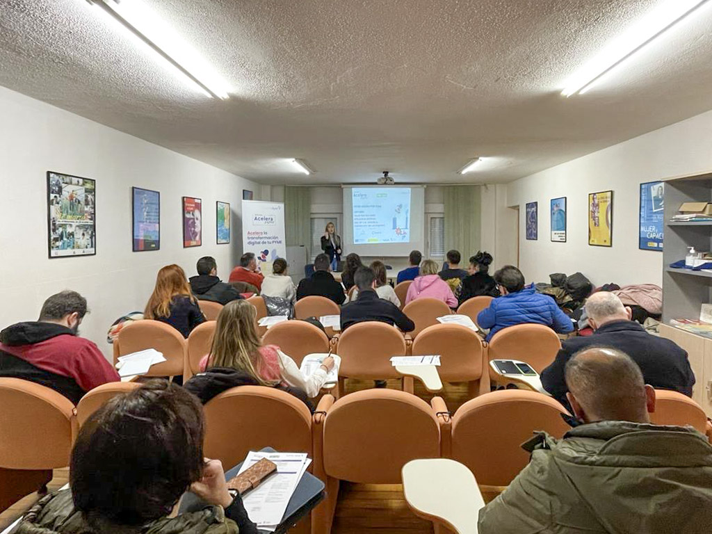 Alumnos en uno de los cursos de IA impartidos en Polanco